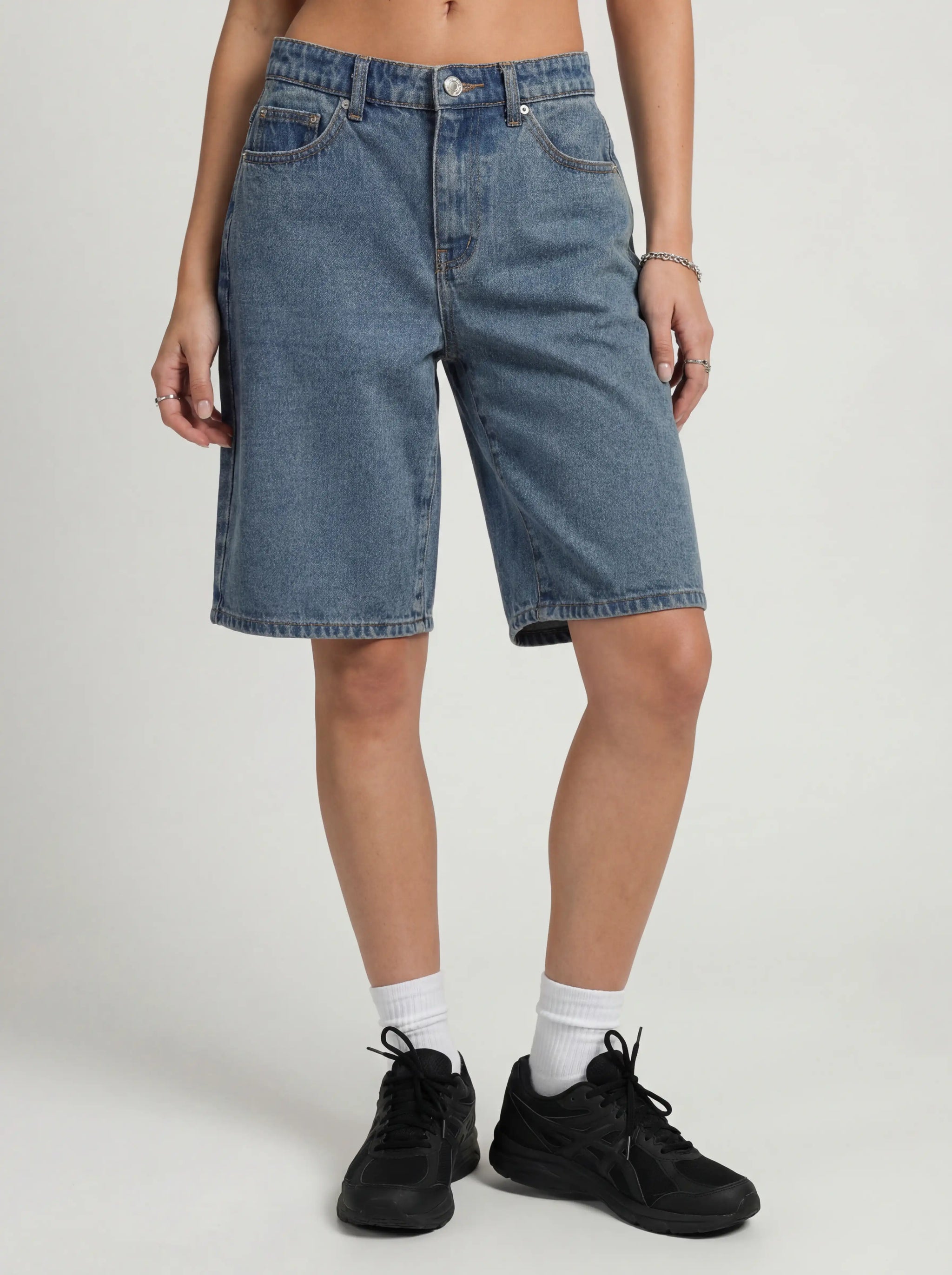 Low Rise Oversized Rivet Detail Above Knee Shorts
