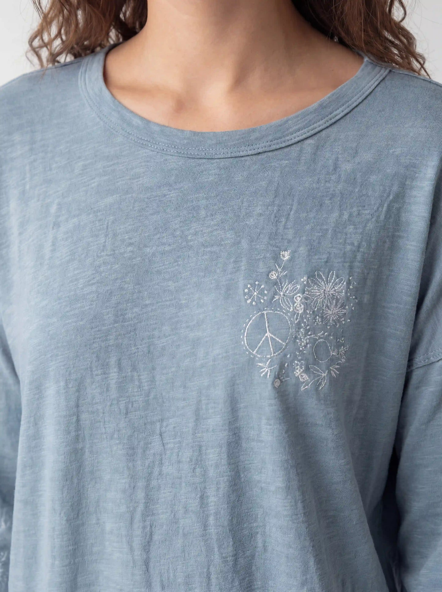 Loose Fitting Graffiti Art Print Raw Edge Top