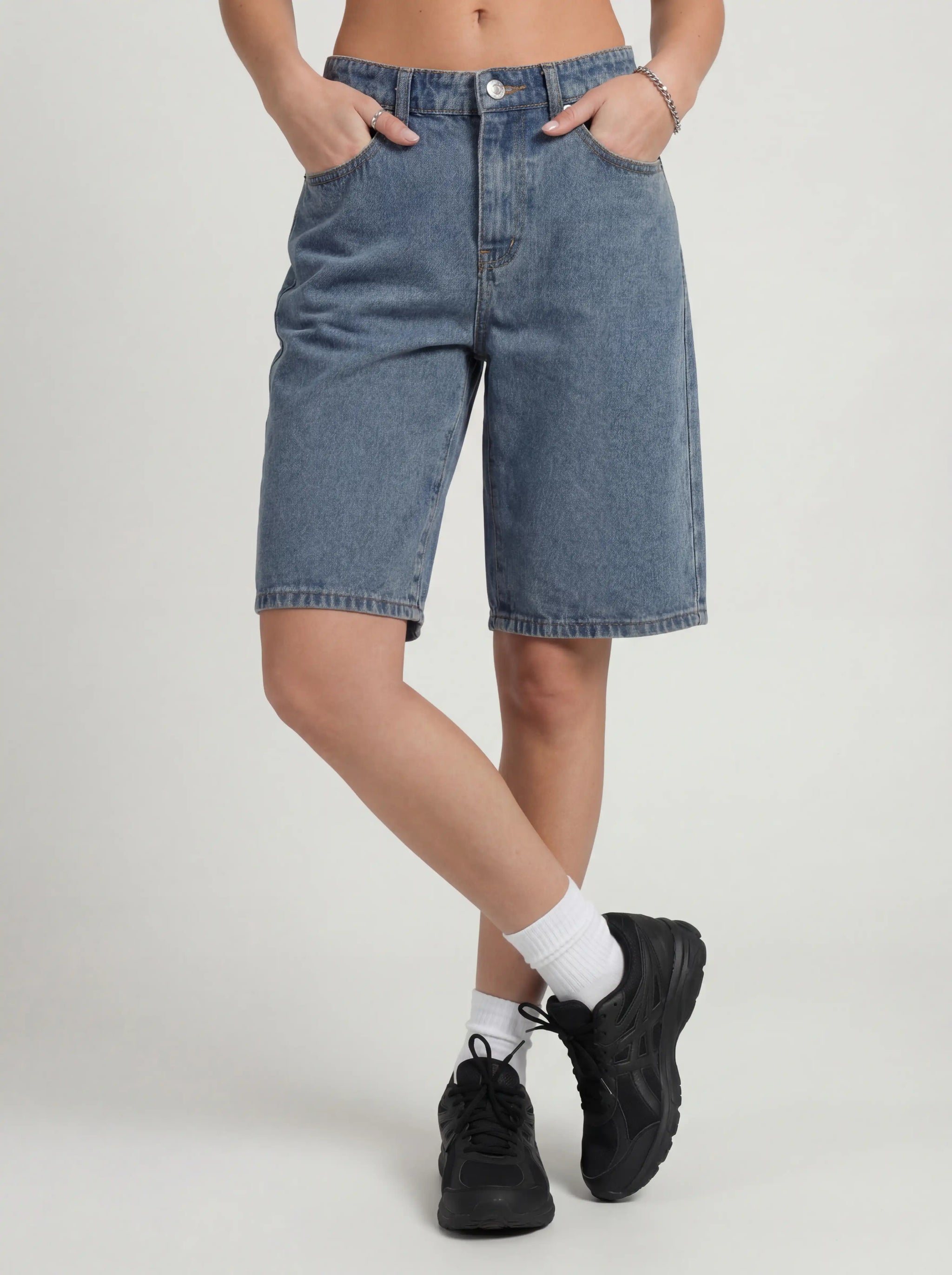 Low Rise Oversized Rivet Detail Above Knee Shorts