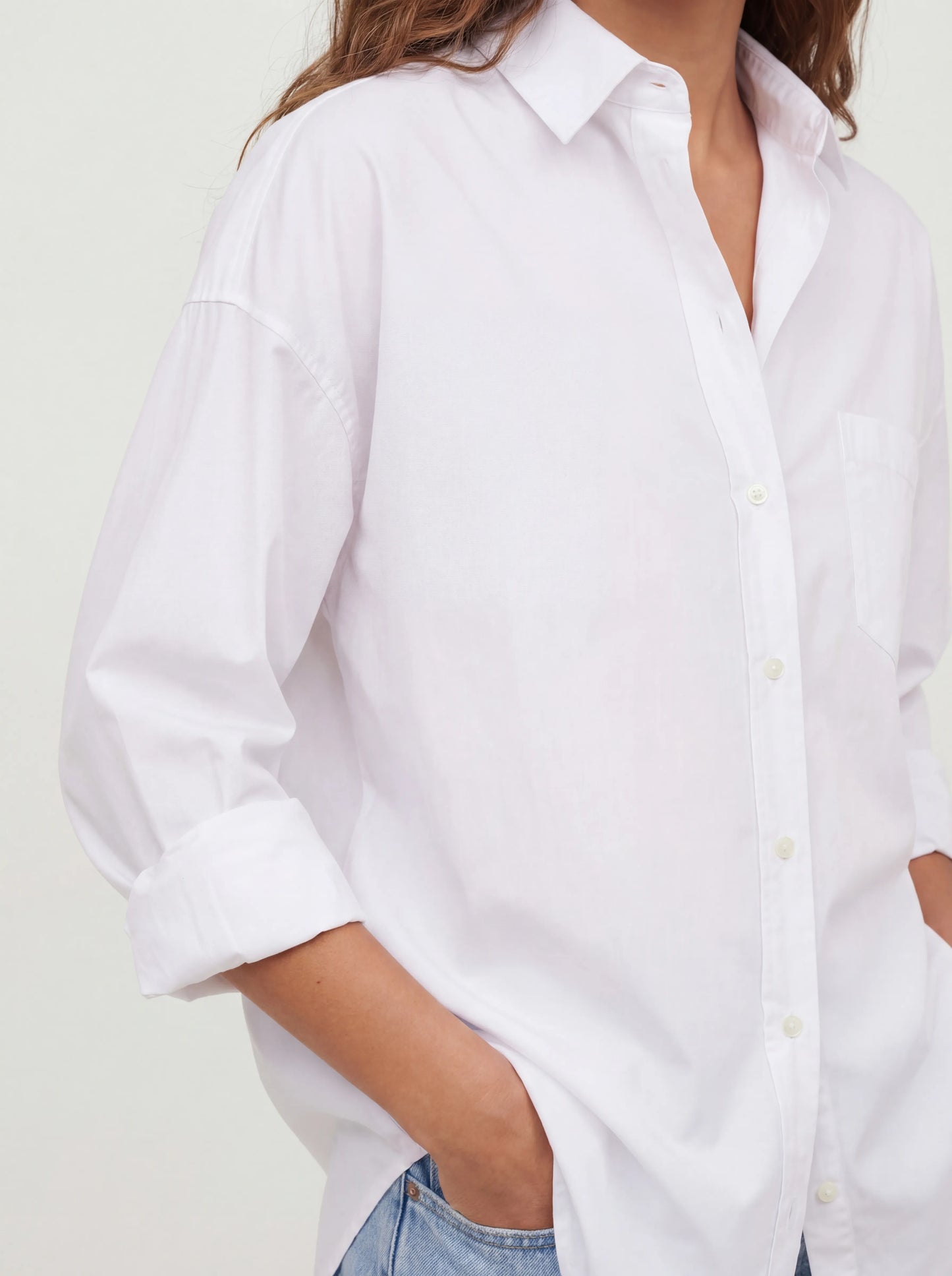 Oval Silhouette Longline Curved Hem Hip Covering Shirt