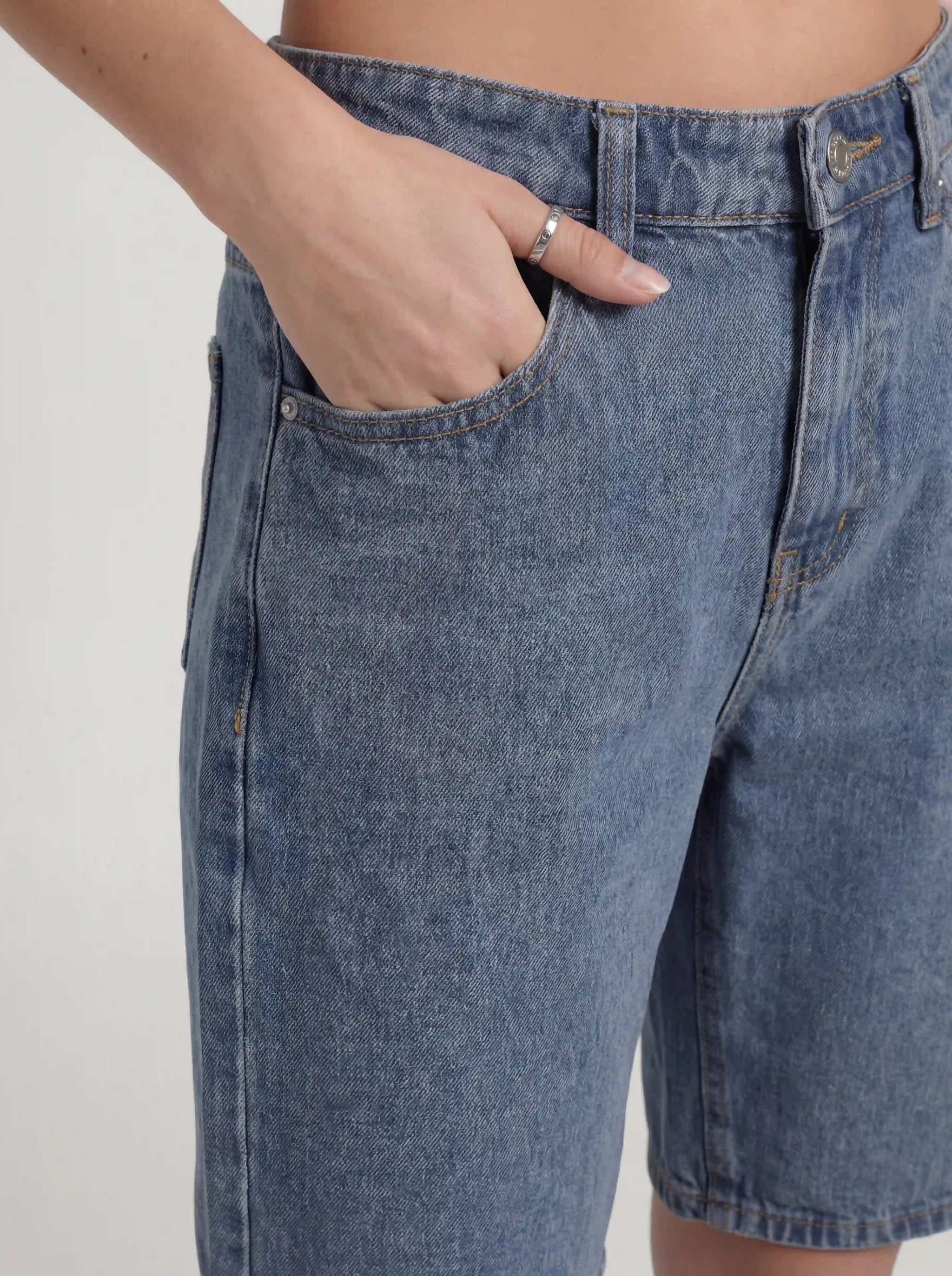 Low Rise Oversized Rivet Detail Above Knee Shorts