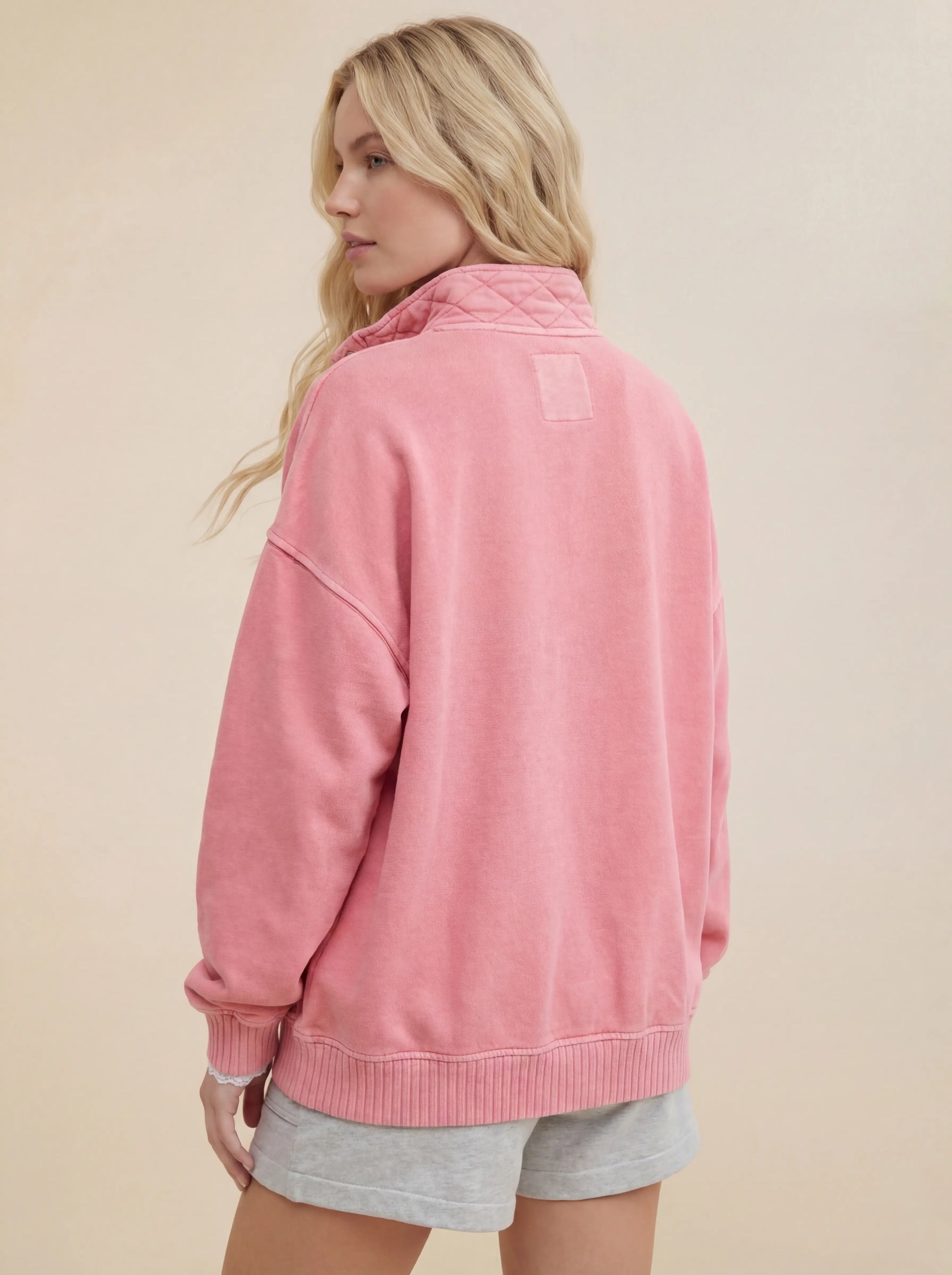 Oversize Pink Sweatshirt with Quilted Collar